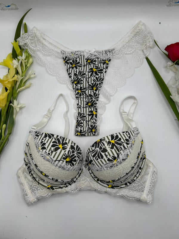 Lacy Sunflower Bra Set – Sexy Foam